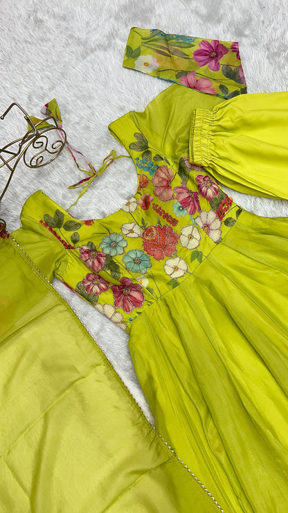 Lorenvalley Fashion Parrot Soft Organza Silk With Floral Print Fully Flared Anarkali Pant With Dupatta Set - Green