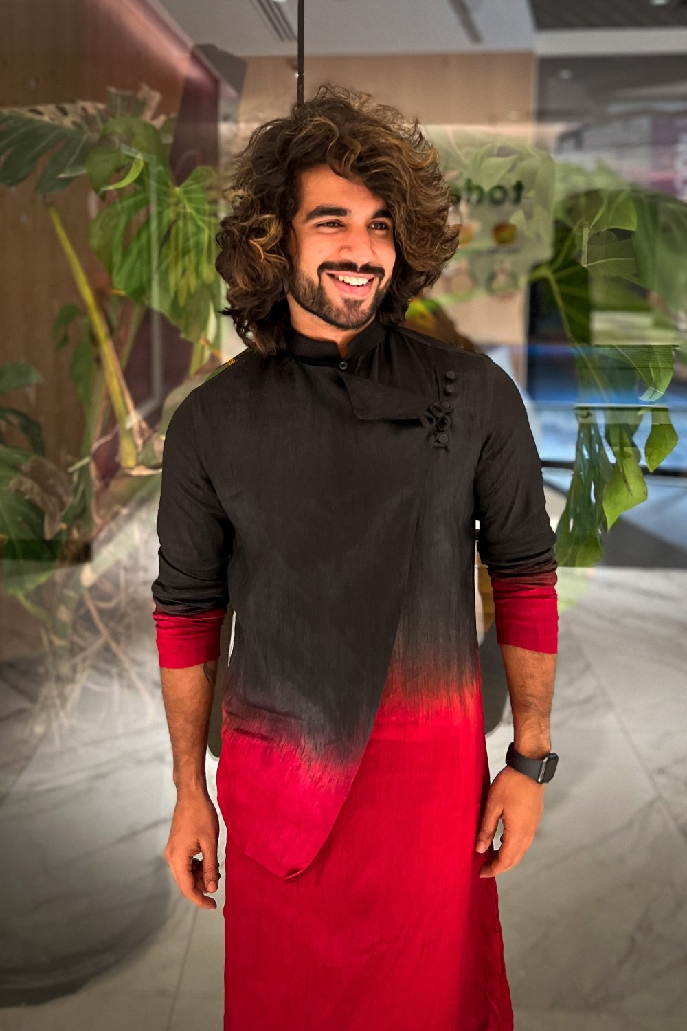 Pattern Ombre Kurta by Hilo Design