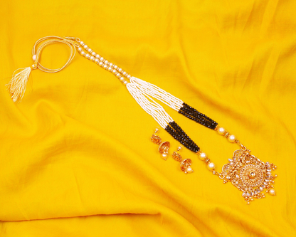 Gold-Polished Alloy Pearl And Beads Mala Pendant Set - The Pari