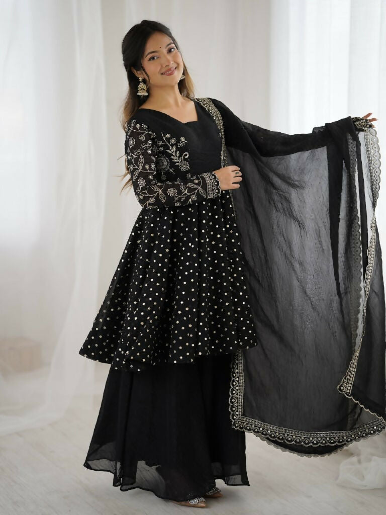 Teeya Creation Black Color Embroidery Work Wedding Wear Salwar Suit