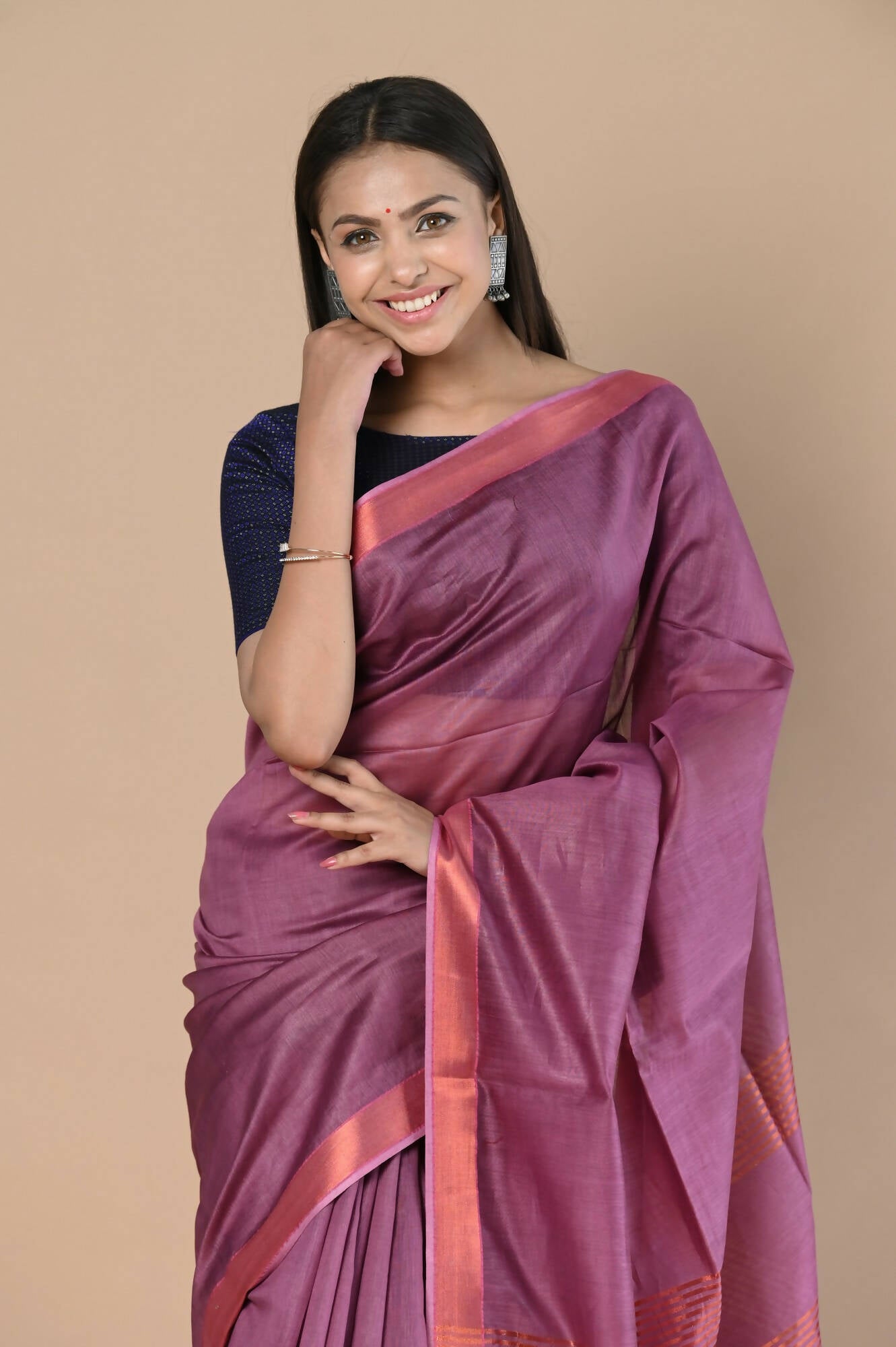 Very Much Indian Handloom Cotton Silk Maheshwari Saree With Sleek Golden Border - Maroon