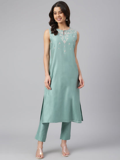 Janasya Women's Sea Green Chanderi Silk Solid Kurta With Pant