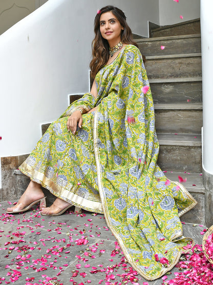 Janasya Women's Mustard Cotton Printed Kurta With Pant And Dupatta