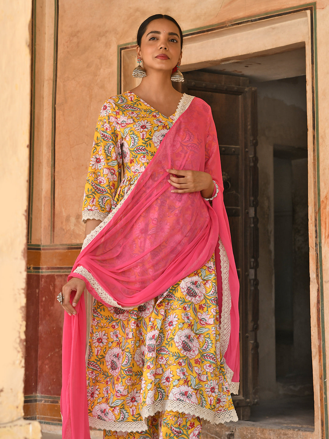 Janasya Women's Yellow Cotton Floral Print Kurta With Palazzo And Dupatta