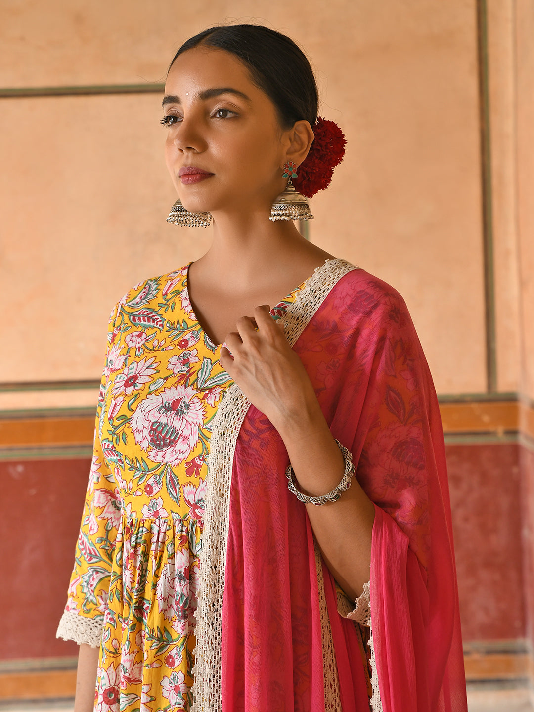 Janasya Women's Yellow Cotton Floral Print Kurta With Palazzo And Dupatta