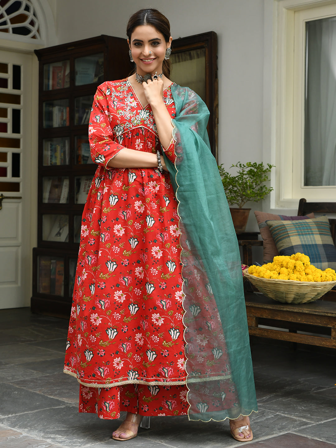 Janasya Women's Red Cotton Floral Block Print Kurta With Palazzo And Dupatta