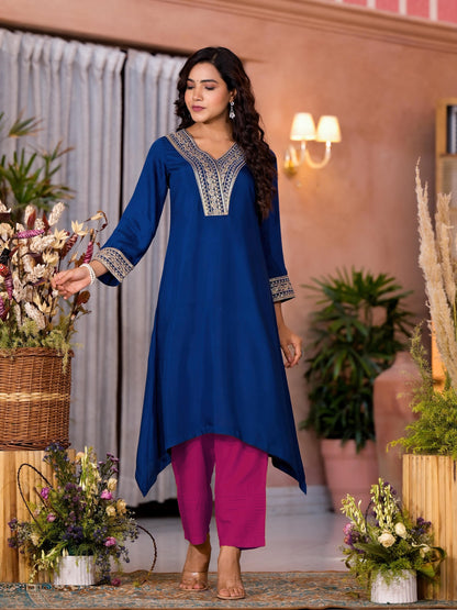 Juniper Women's Blue Viscose Rayon Embroidered Kurta Set