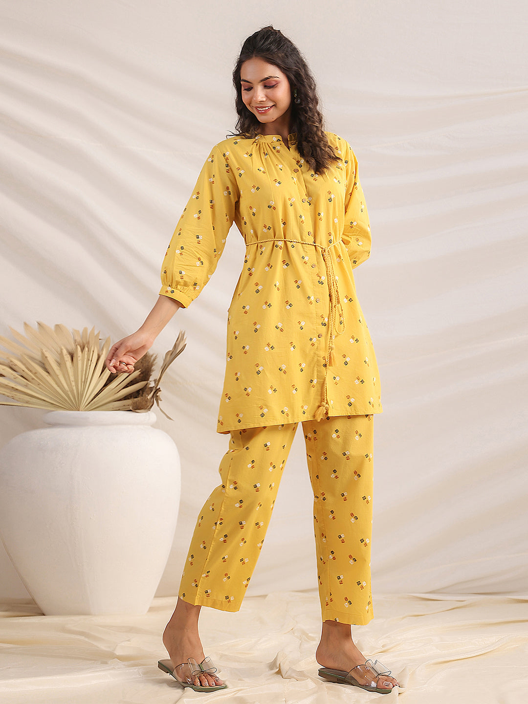 Janasya Gathering Cambric Mustard Geometric Band Collar Co-Ords