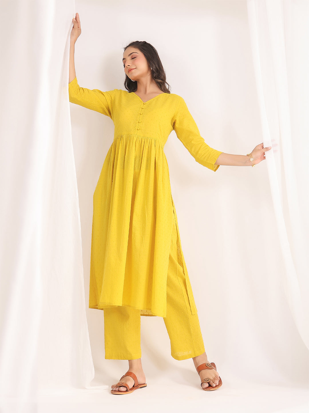 Janasya Gathering Dobby Cotton Yellow Self Design V-Neck Set