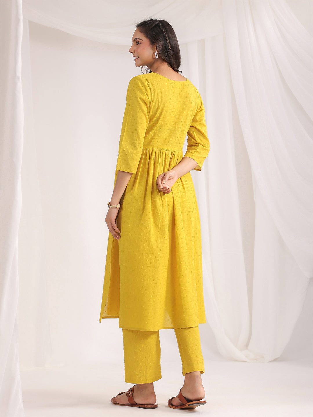 Janasya Gathering Dobby Cotton Yellow Self Design V-Neck Set