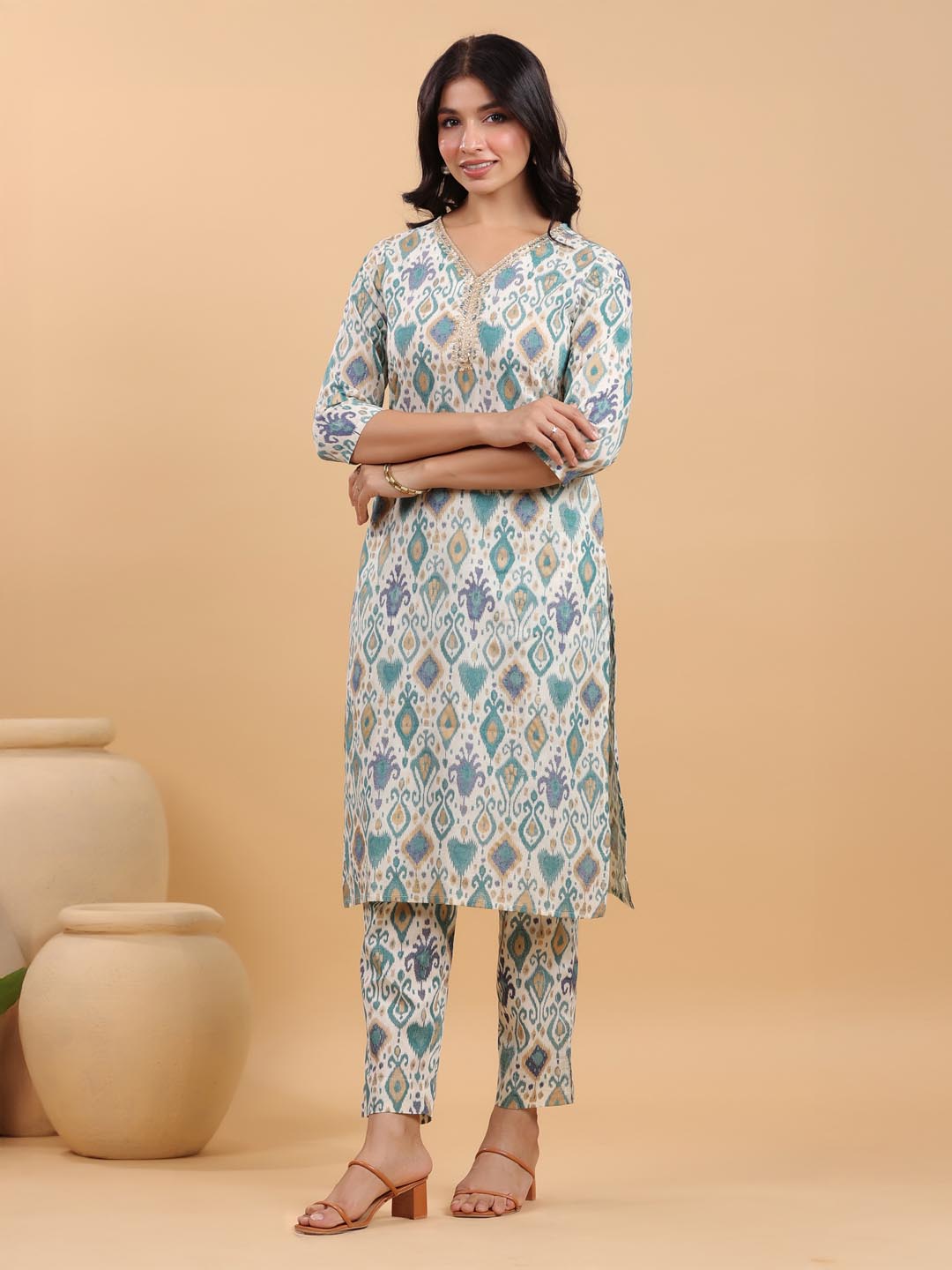Janasya Light Cotton Ikkat Straight Kurta Set
