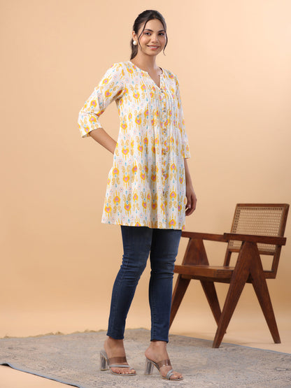 Janasya Pleated Cambric White Ikkat Notch Neck Tunic