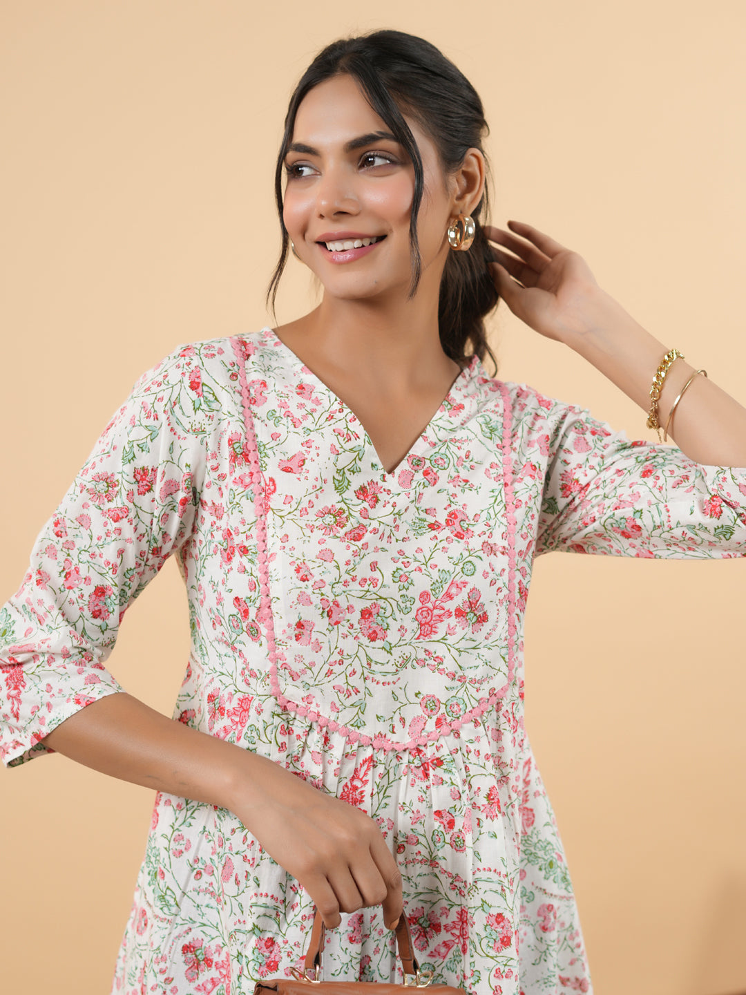 Janasya Light Floral A-Line Tunic