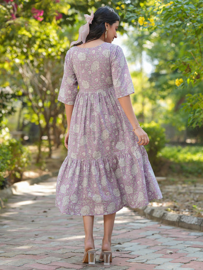 Janasya Light Cotton Floral Tiered Dress