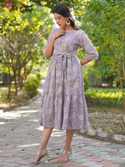 Janasya Light Cotton Floral Tiered Dress