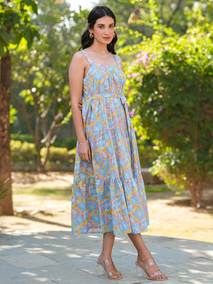 Janasya Light Cotton Floral Tiered Dress