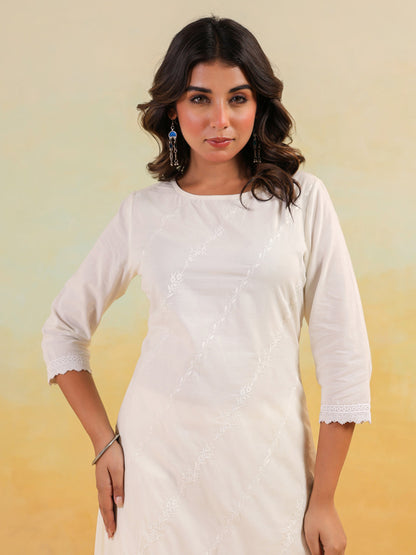 Janasya Light Cotton Embroidered Straight Kurta Set
