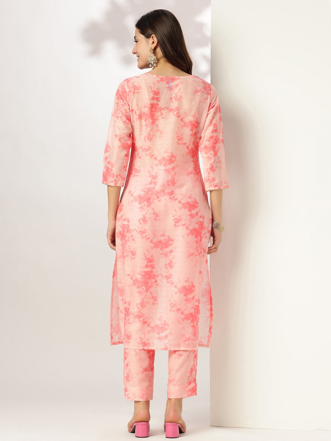 Janasya Light Silk Blend Tie & dye Straight Kurta Set