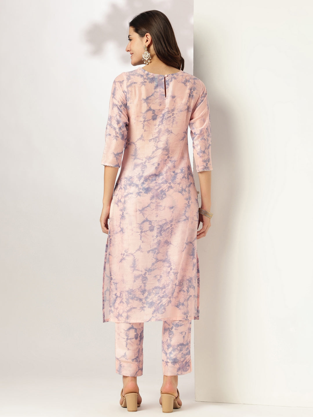 Janasya Light Silk Blend Tie & dye Straight Kurta Set