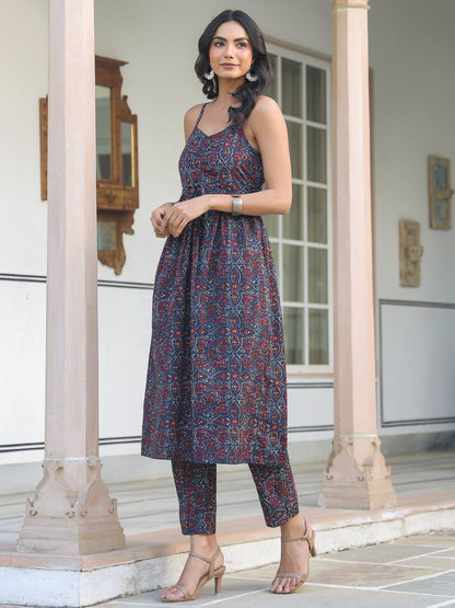 Janasya Dark Cotton Ethnic Motifs A-Line Kurta Set