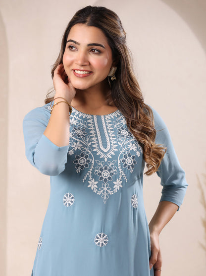 Janasya Bright Georgette Embroidered Straight Kurta