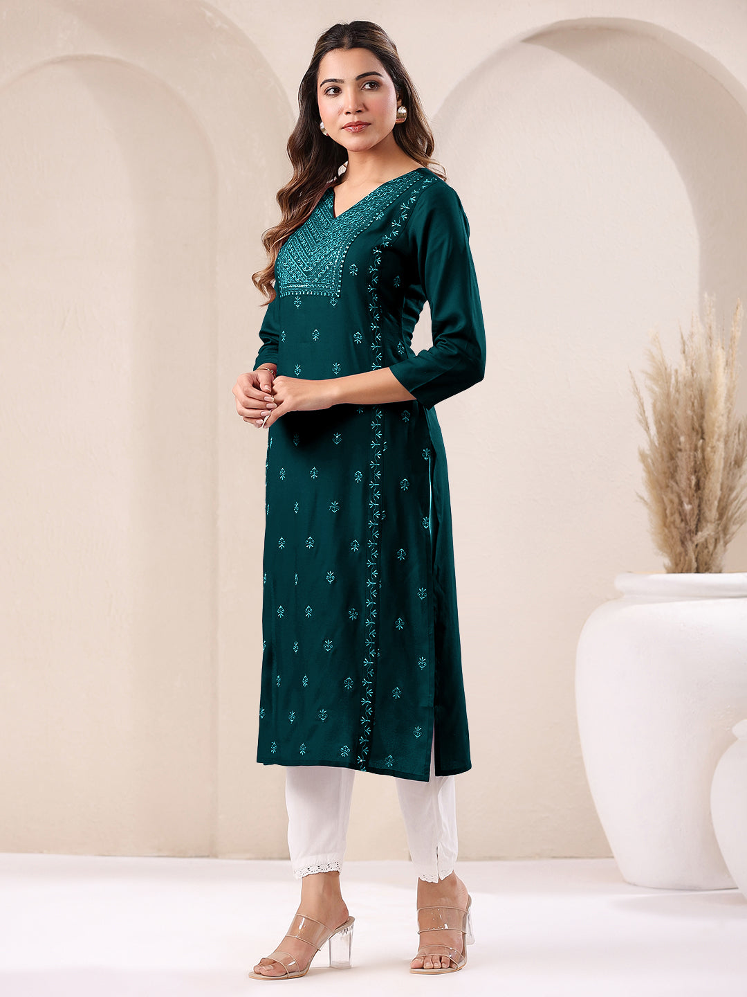 Janasya Dark Rayon Embroidered Straight Kurta