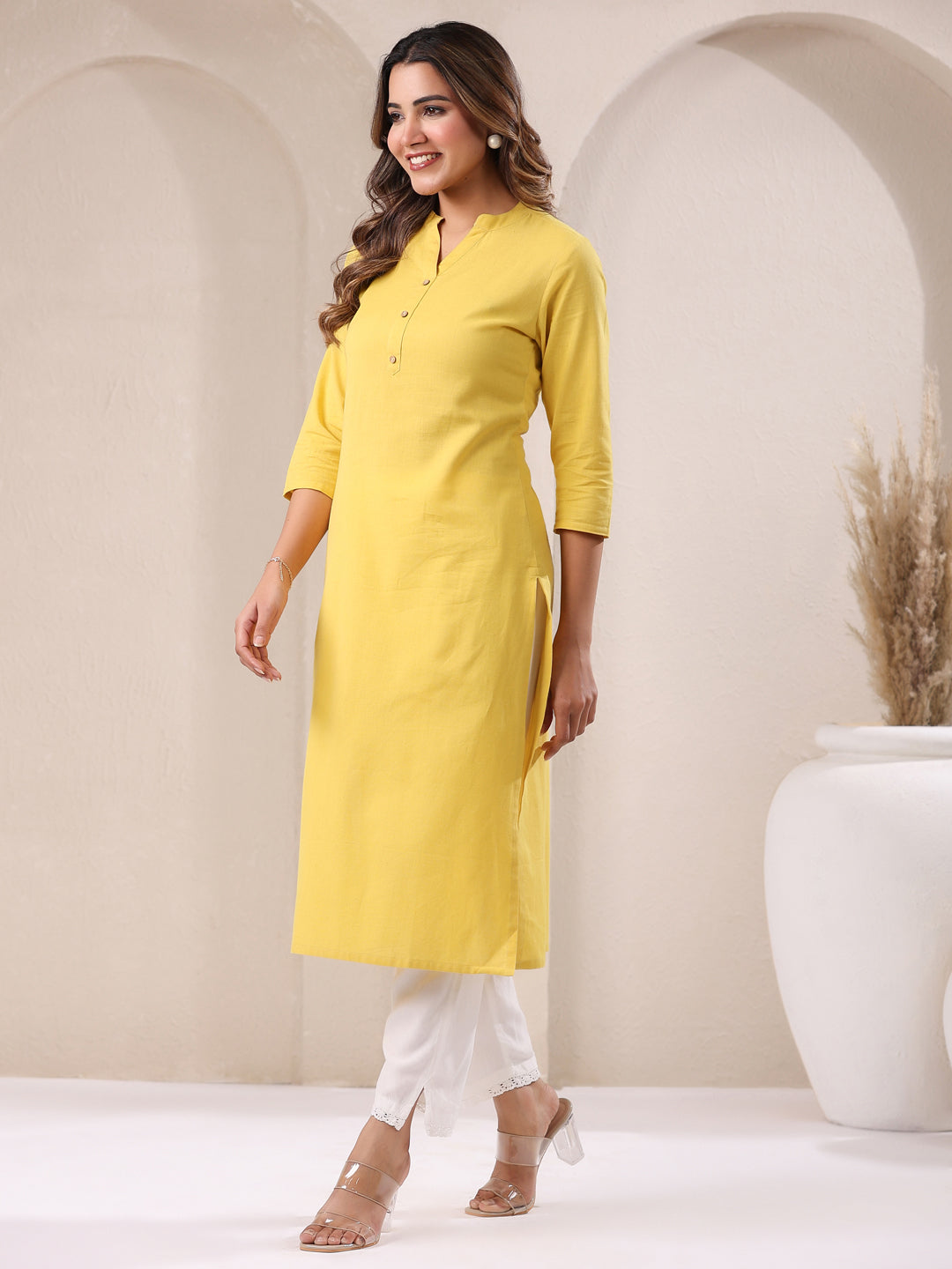 Janasya Light Cotton Solid Straight Kurta
