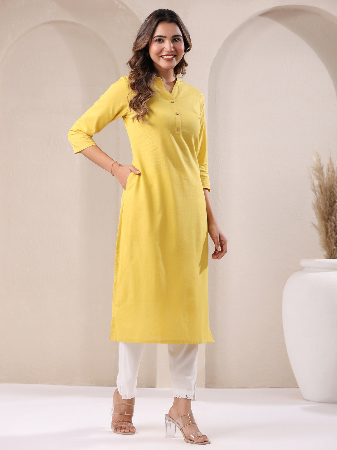 Janasya Light Cotton Solid Straight Kurta