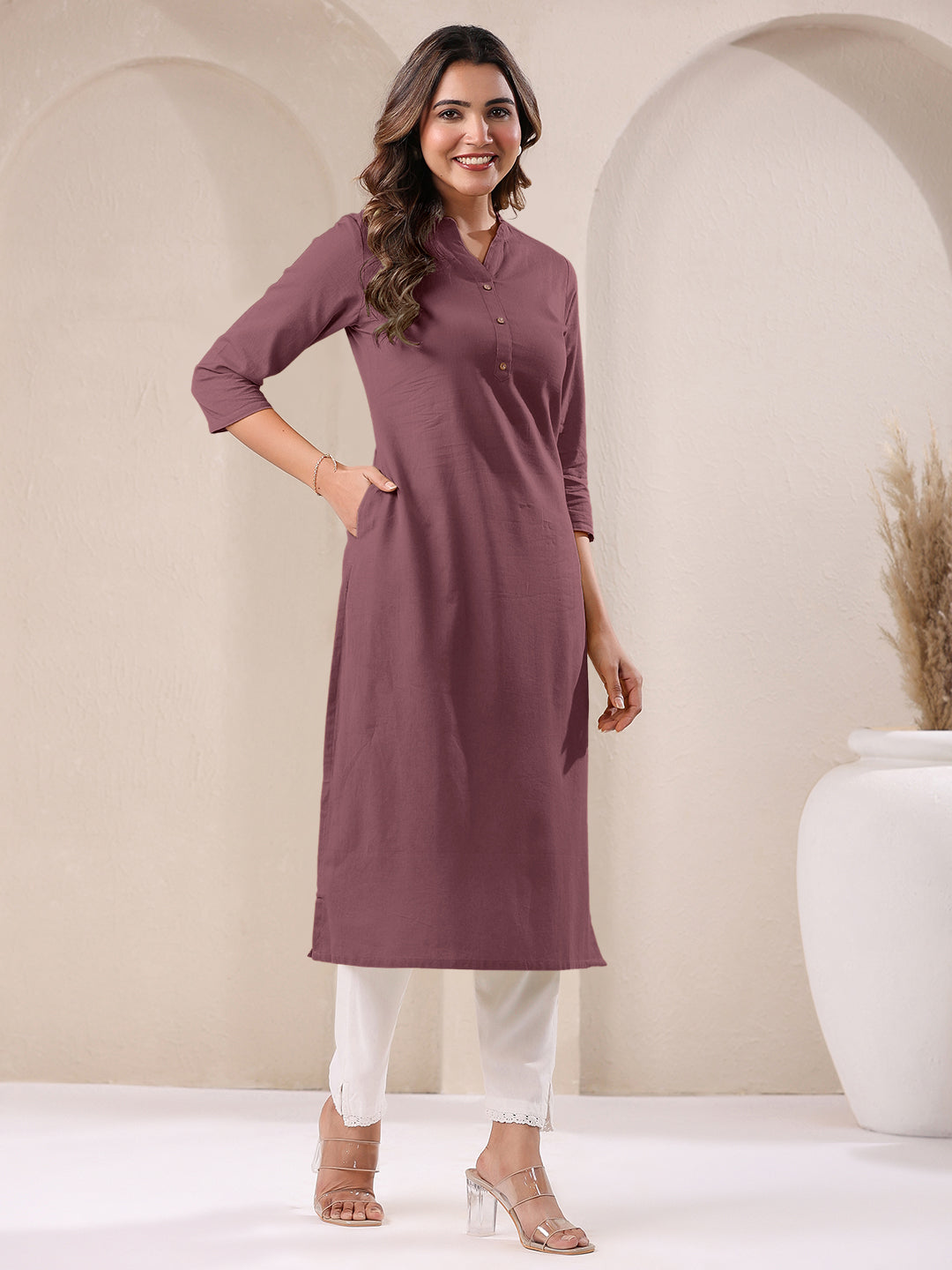 Janasya Light Cotton Solid Straight Kurta