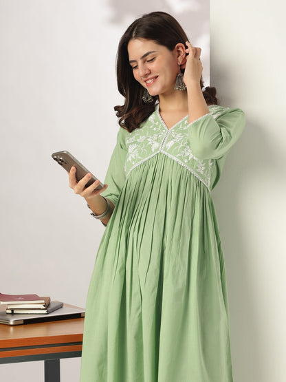 Janasya Light Cotton Yoke Embroidery A-Line Kurta