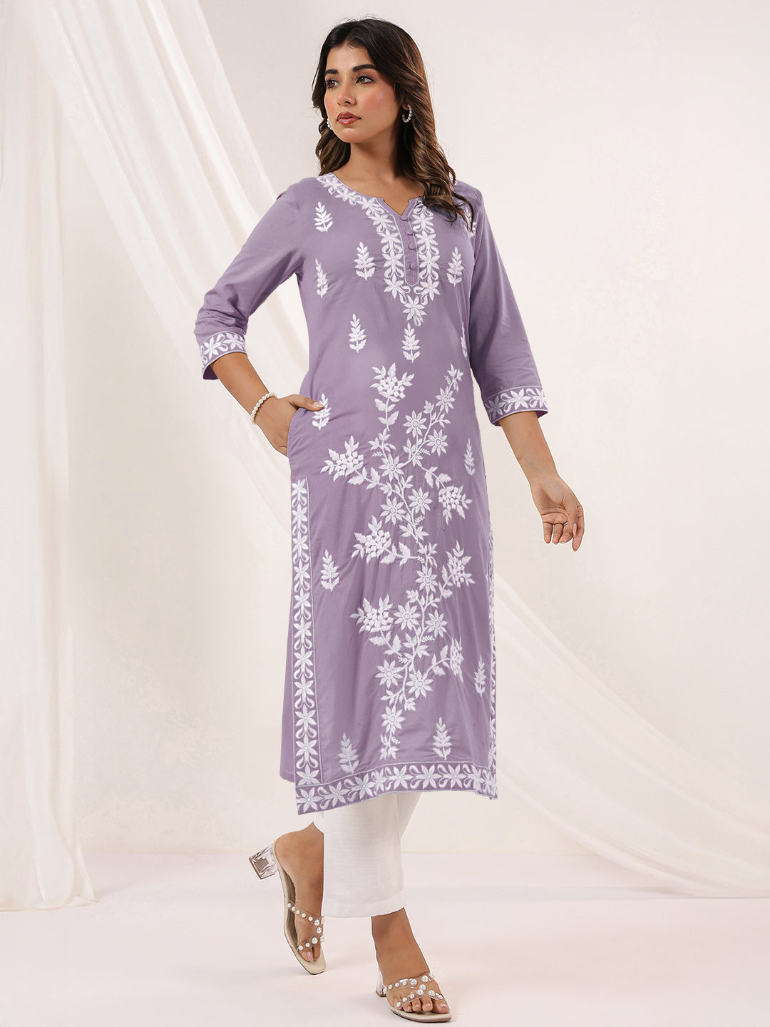 Janasya Light Cotton Embroidered Straight Kurta
