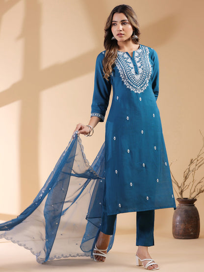 Janasya Dark Silk Blend Embroidered Straight Kurta Set