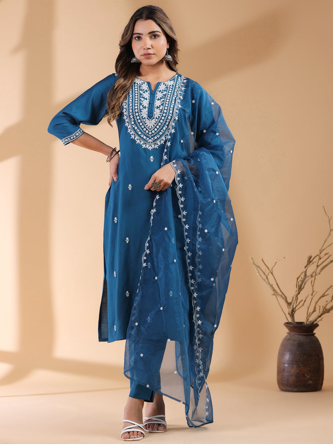Janasya Dark Silk Blend Embroidered Straight Kurta Set