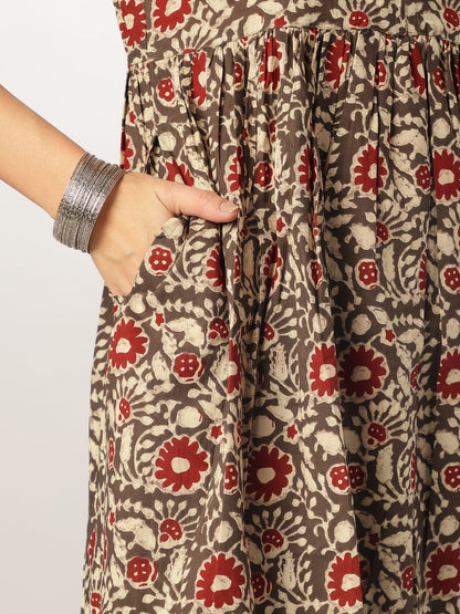 Janasya Dark Cotton Floral A-Line Kurta Set