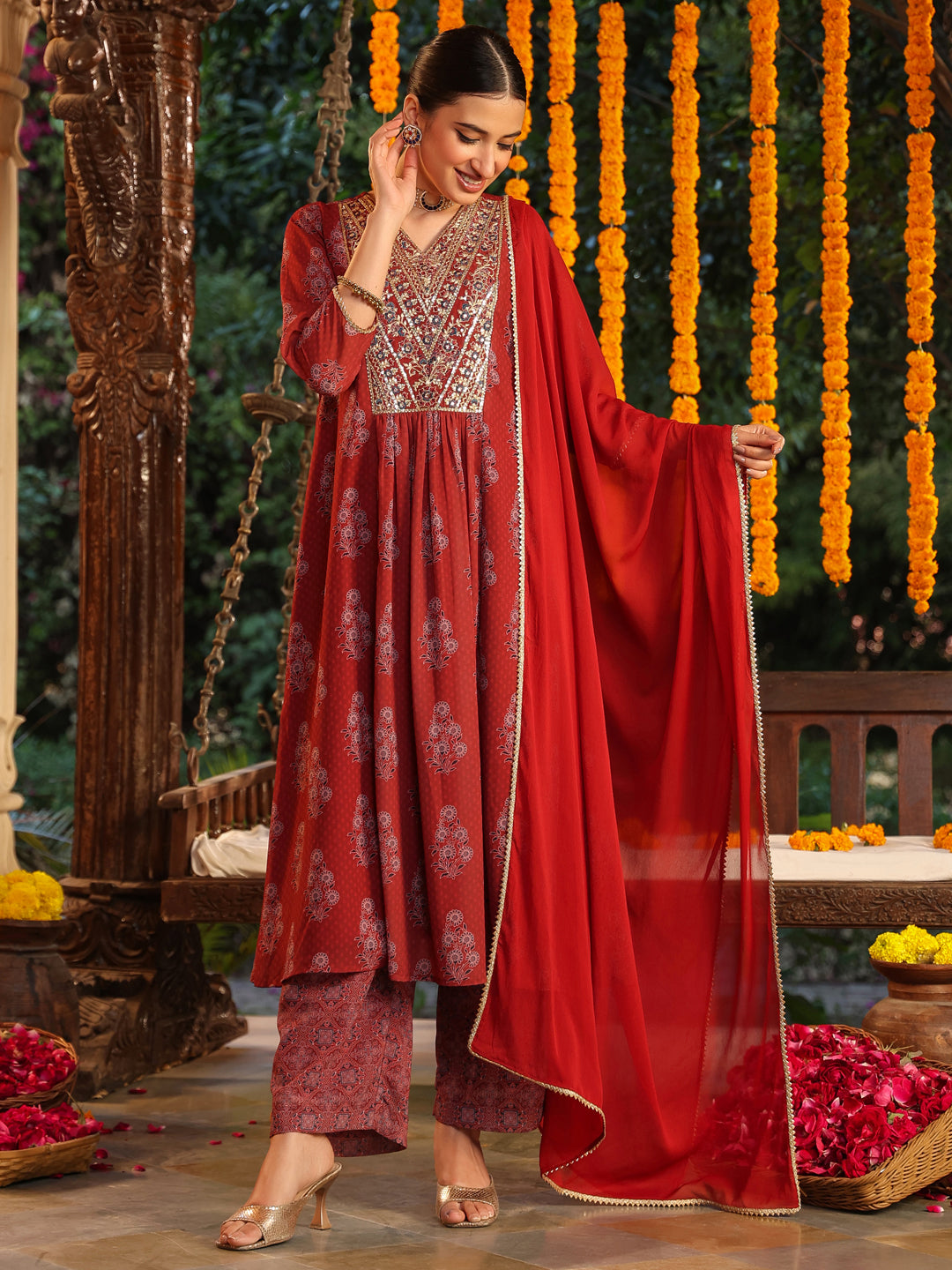 Janasya Dark Georgette Yoke Embroidery A-Line Kurta Set