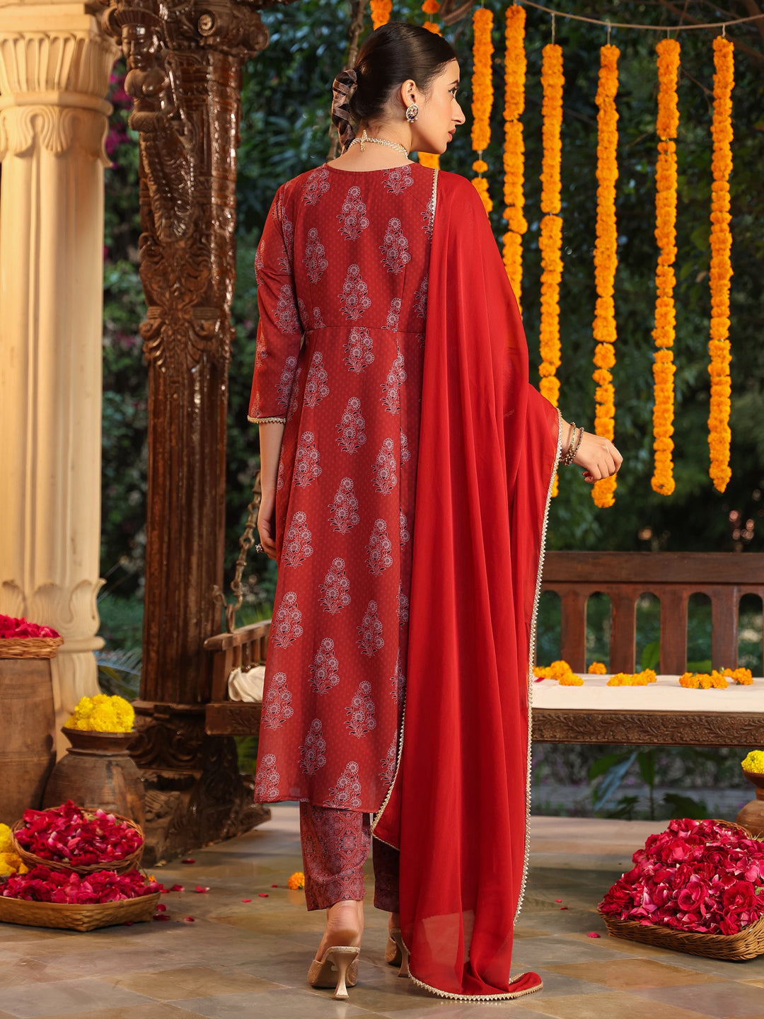Janasya Dark Georgette Yoke Embroidery A-Line Kurta Set