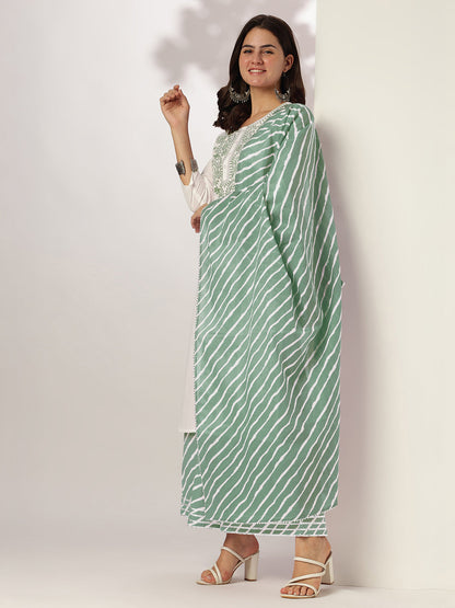 Janasya Light Cotton Yoke Embroidery Straight Kurta Set