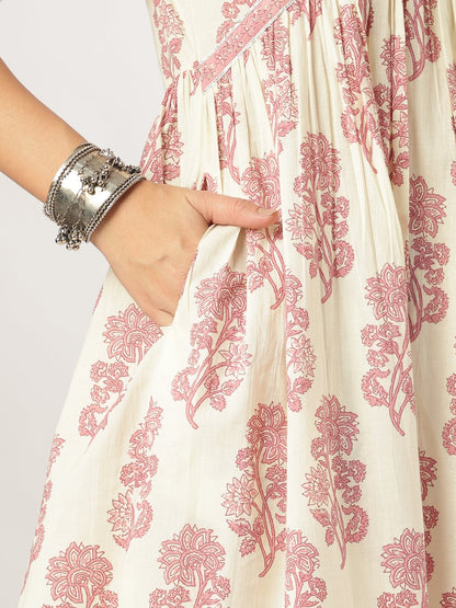Janasya Light Cotton Floral A-Line Kurta Set