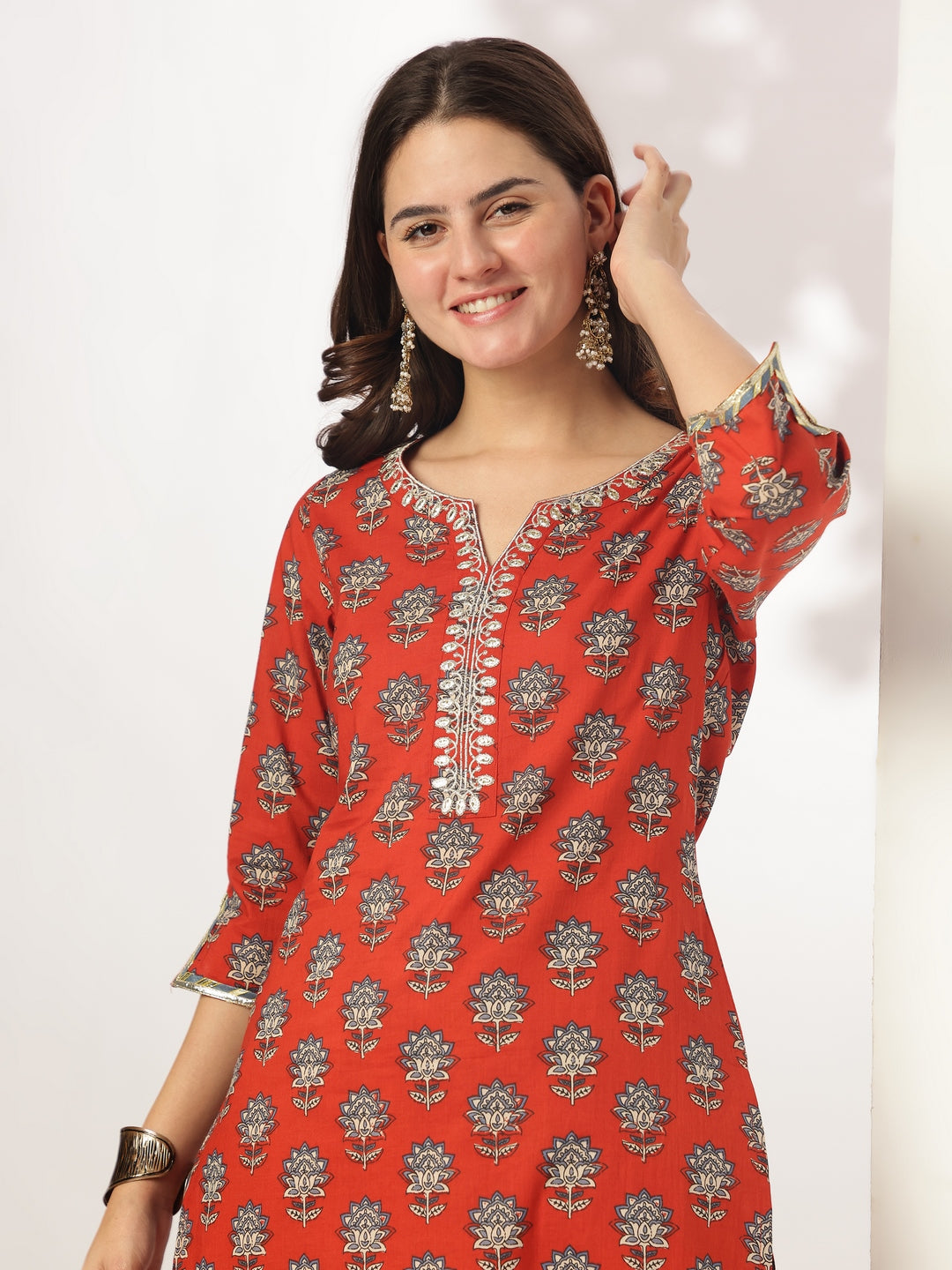 Janasya Bright Cotton Floral Straight Kurta Set
