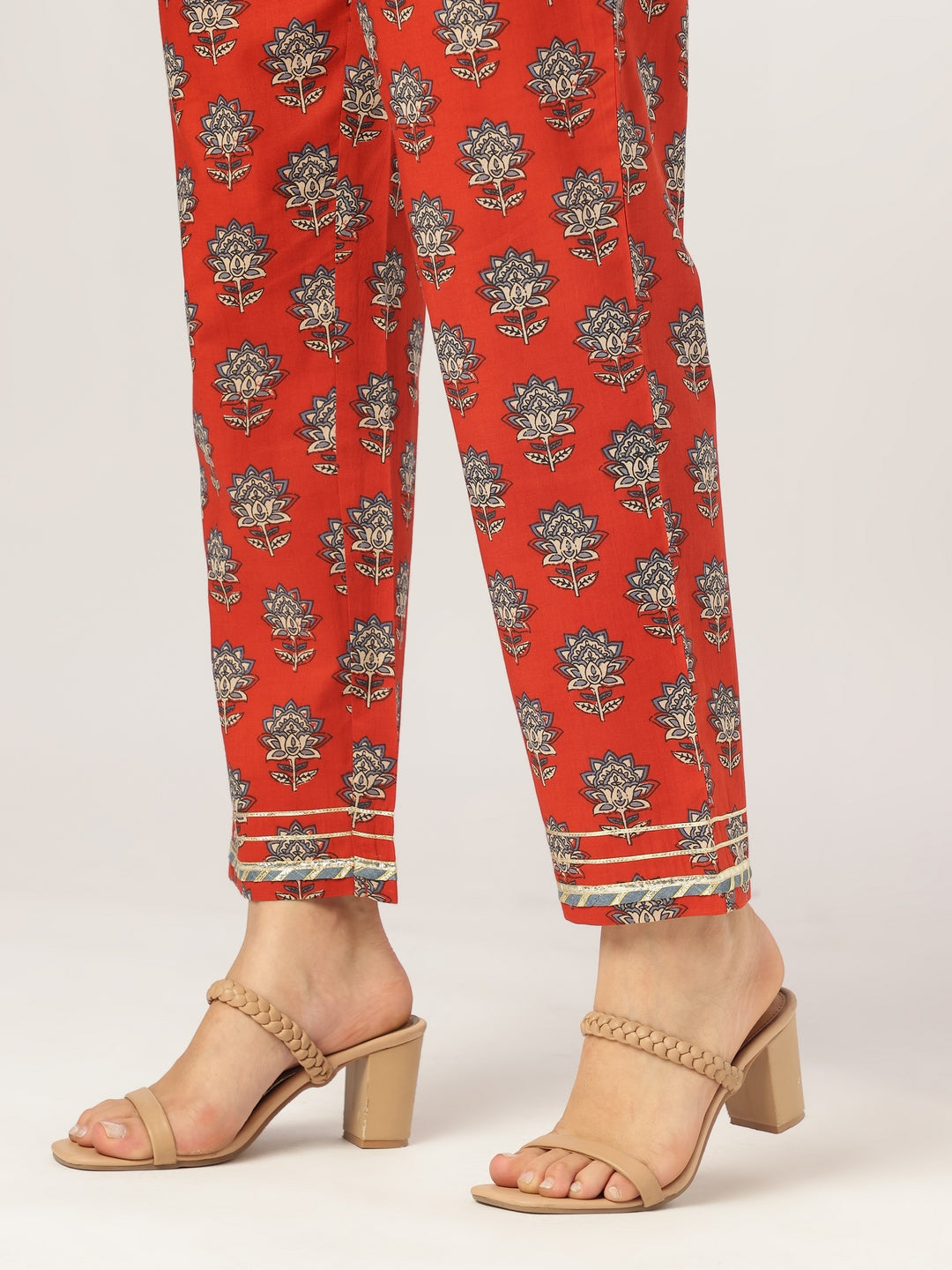 Janasya Bright Cotton Floral Straight Kurta Set