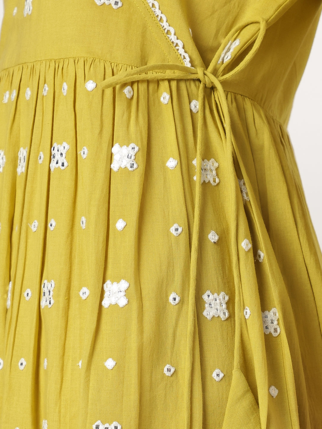Janasya Bright Cotton Embroidered Angrakha Kurta Set