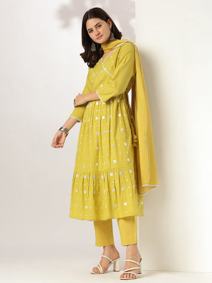 Janasya Bright Cotton Embroidered Angrakha Kurta Set