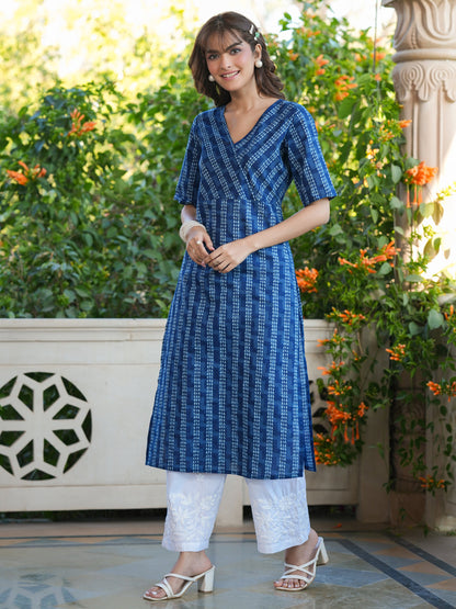 Janasya Dark Cotton Geometric Straight Kurta