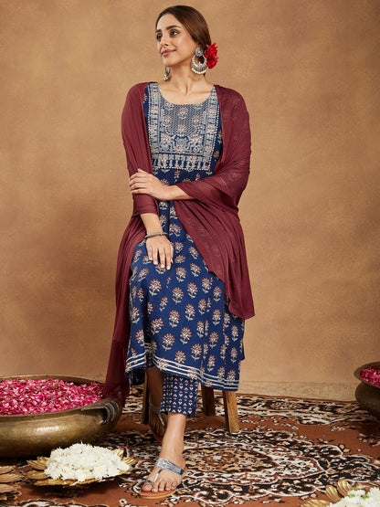 Janasya Dark Cotton Floral Anarkali Kurta Set