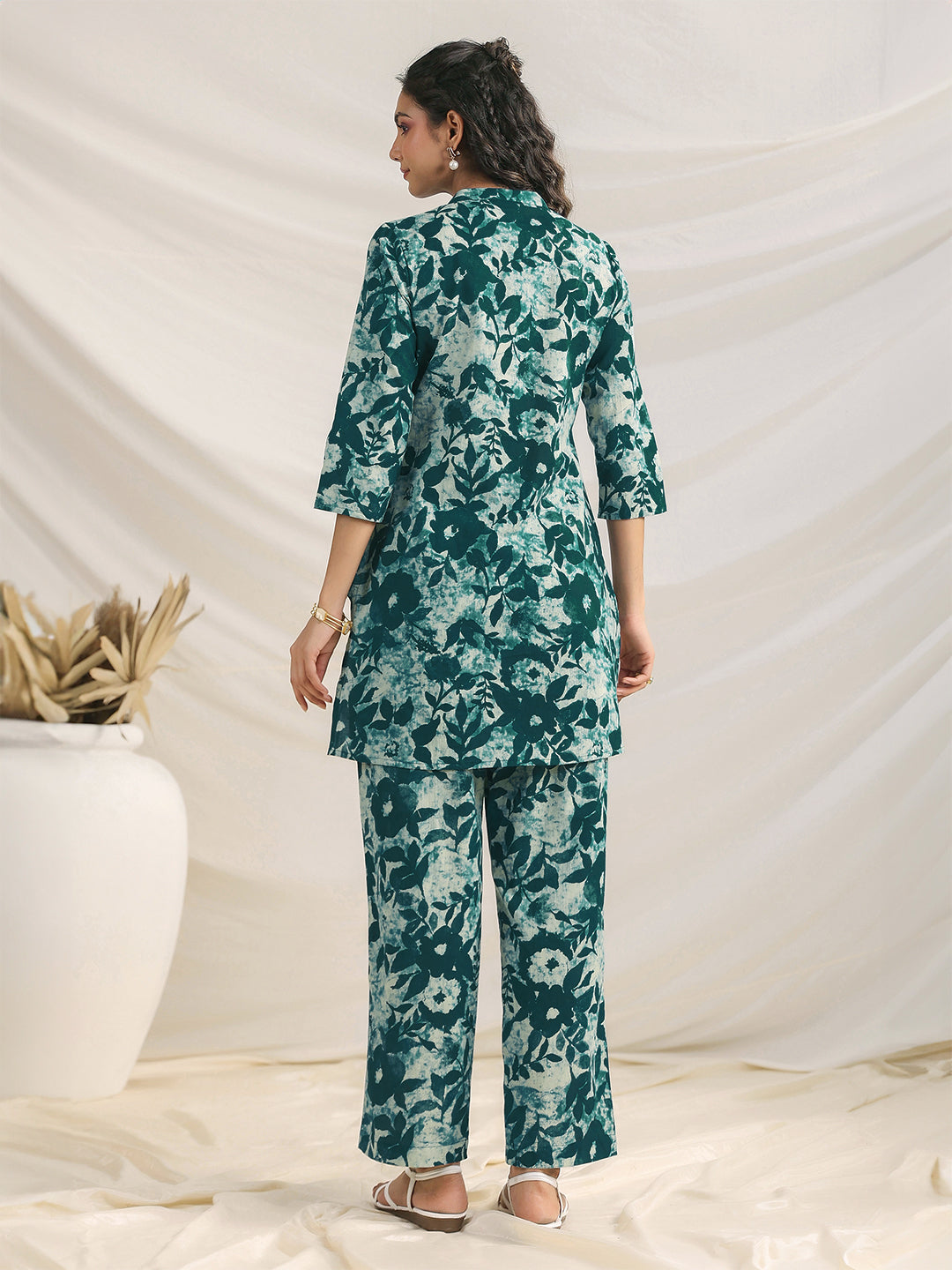 Janasya Dark Cotton Floral Straight Top & Bottom Set