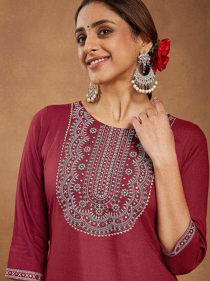 Janasya Dark Rayon Embroidered Straight Kurta