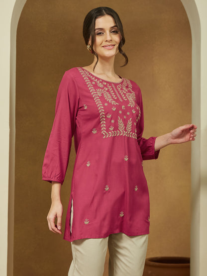 Janasya Dark Rayon Embroidered Straight Tunic