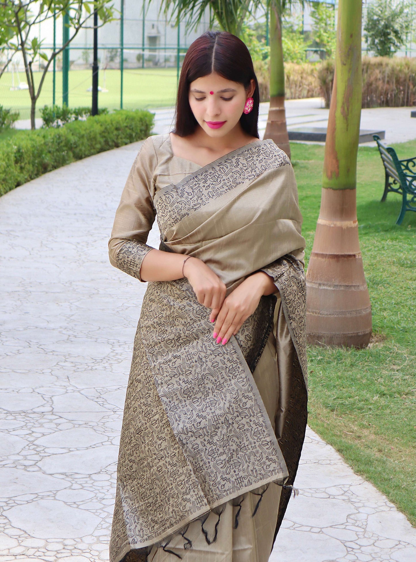 Jyoti Fashion Women's Cream Handloom Raw Silk Printed Border Traditional Saree with Blouse