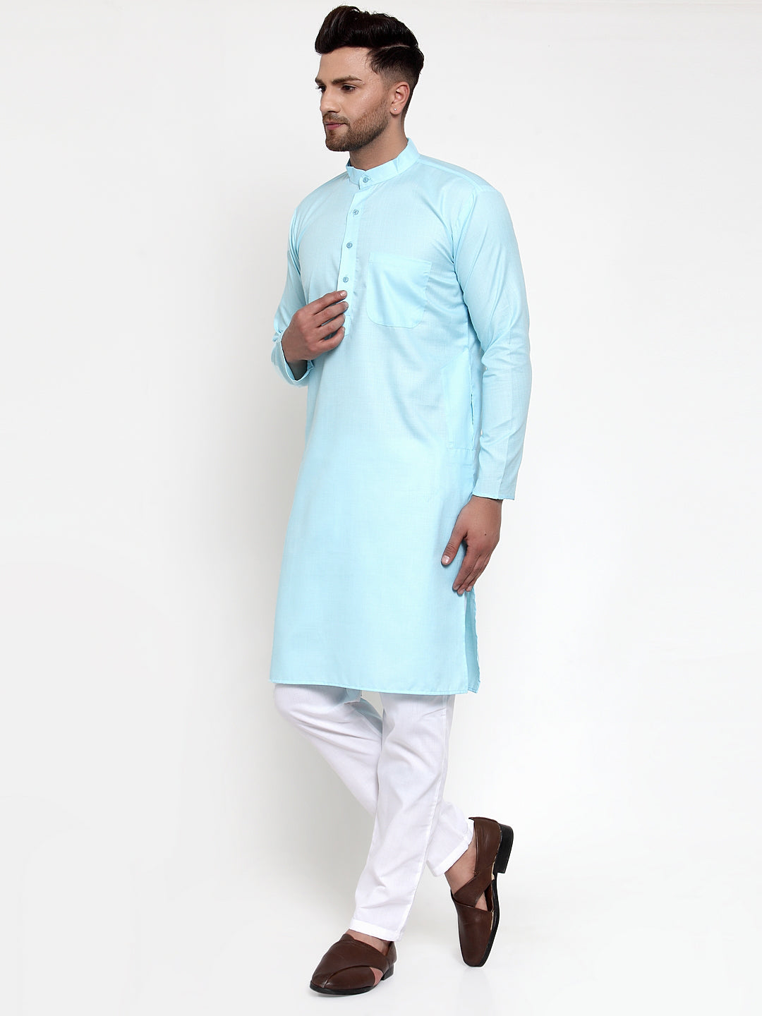 Jompers Men Sky-Blue & White Solid Kurta with Churidar