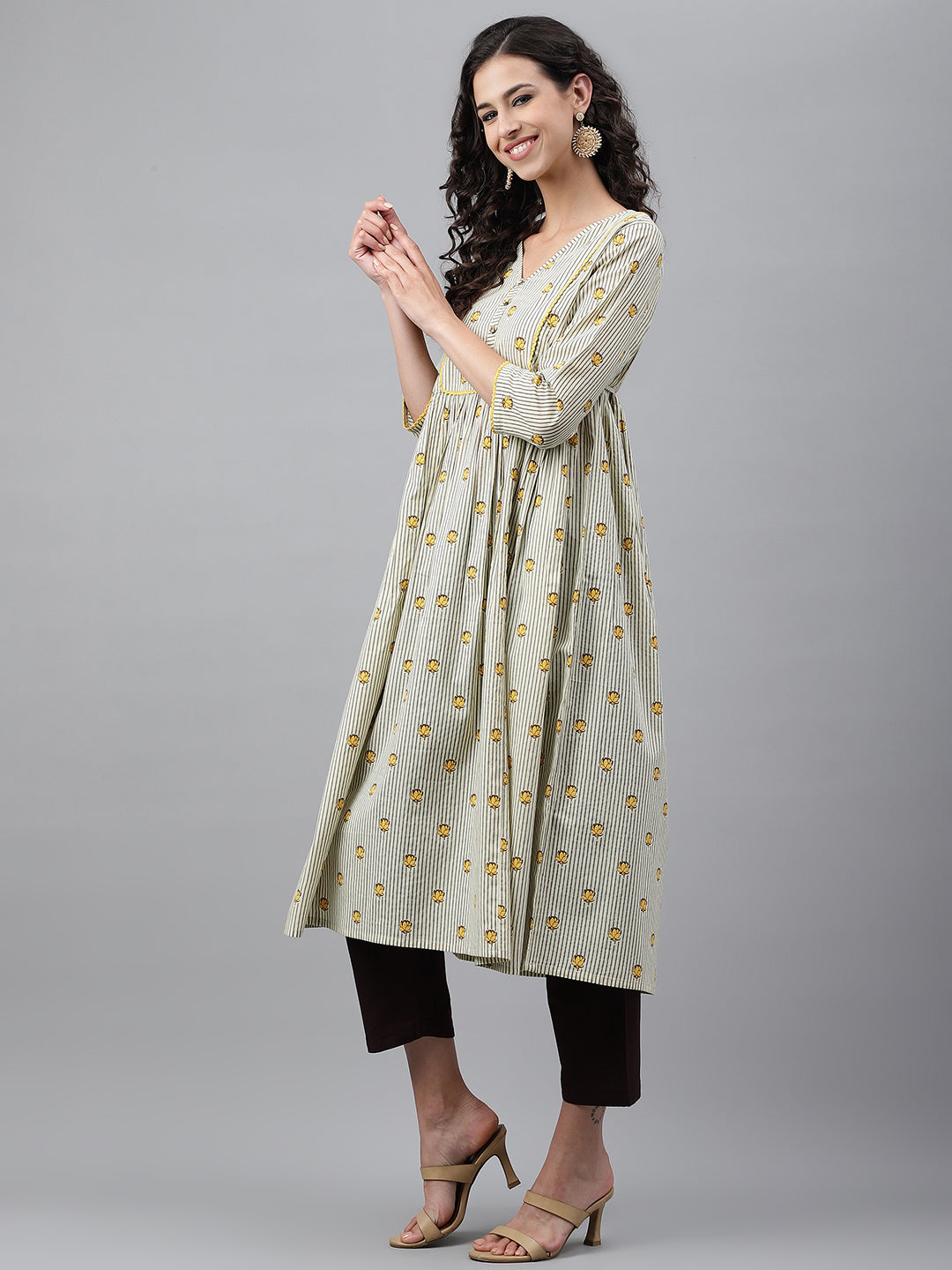 Janasya Women's Light Yellow Cotton Floral Printed Party Flared Kurta